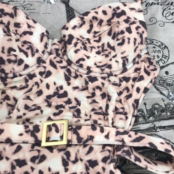 Weworewhat Tortoiseshell Printed Danielle Swimsuit - Picture 4 of 8